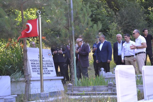 İlçemizde 15 Temmuz Şehitleri Anma, Demokrasi ve Milli Birlik Günü Programı Gerçekleştirildi